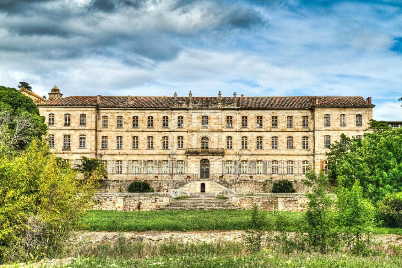 "La Cle Des Champs"-Meuble De Tourisme 3 Etoiles -Residence "Les Logis De Beziers"-Garage Optionnel-Coeur De Ville-Plages A 16Km ! Buitenkant foto
