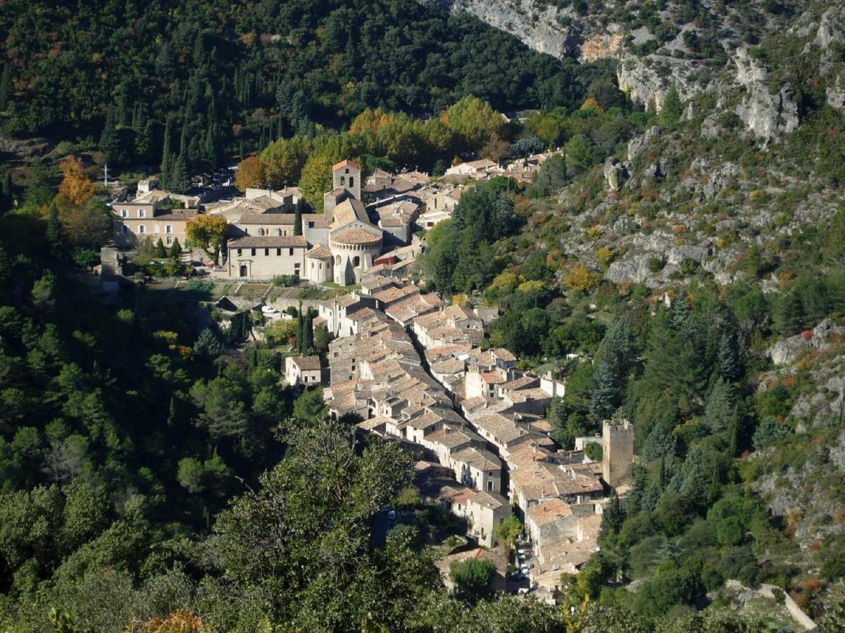 "La Cle Des Champs"-Meuble De Tourisme 3 Etoiles -Residence "Les Logis De Beziers"-Garage Optionnel-Coeur De Ville-Plages A 16Km ! Buitenkant foto